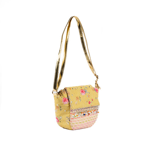 Day Dreamers Tassel Trail